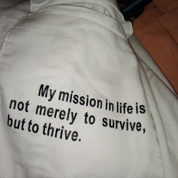 Joggers - Picture 2 of 3